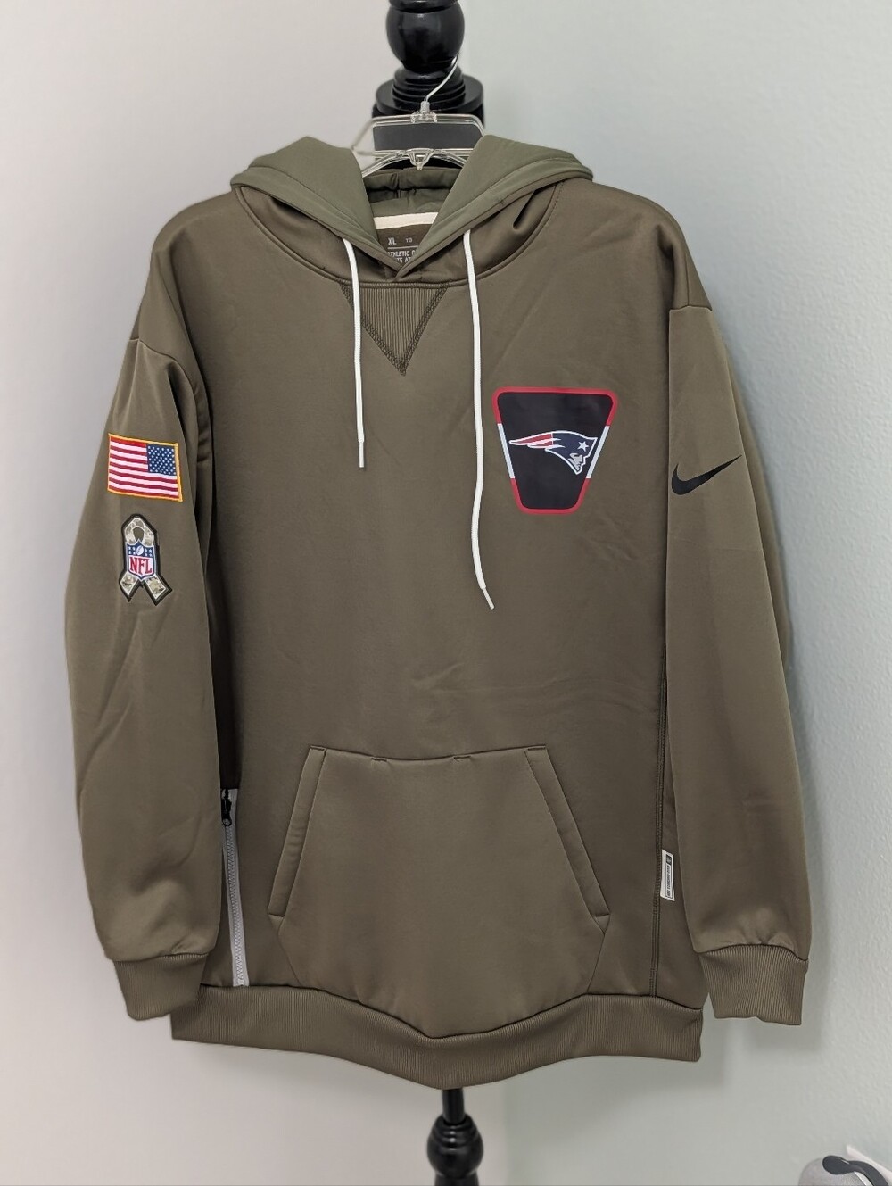 Nike New England Patriots Salute to Service Dri-FIT Hoodie Men XL NWOT